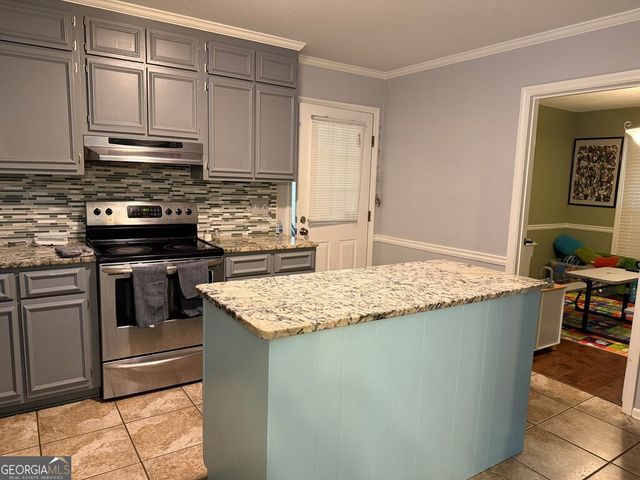 602 Holly Drive, Dublin, GA 31021