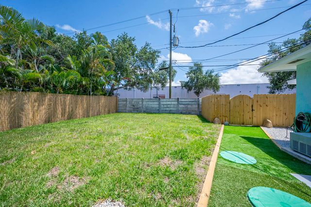 1718 Ridge Road 0, North Palm Beach, FL 33408