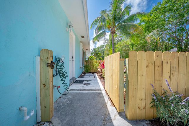 1718 Ridge Road 0, North Palm Beach, FL 33408