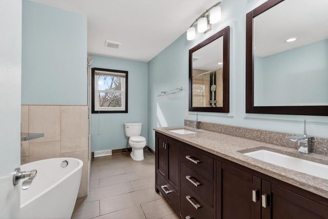 2743 Lyman Lane, Fitchburg, WI 53711