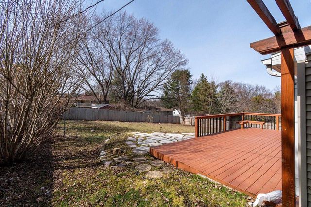 2743 Lyman Lane, Fitchburg, WI 53711