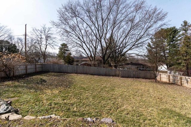 2743 Lyman Lane, Fitchburg, WI 53711