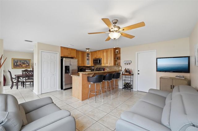 16921 SW 92nd Court, Palmetto Bay, FL 33157