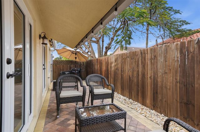 16921 SW 92nd Court, Palmetto Bay, FL 33157
