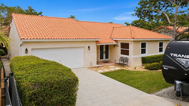 16921 SW 92nd Court, Palmetto Bay, FL 33157