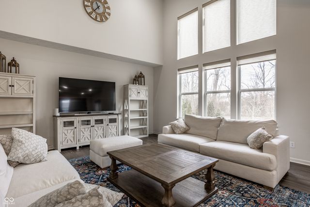 5622 Pecan Court, Noblesville, IN 46062