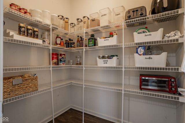 5622 Pecan Court, Noblesville, IN 46062