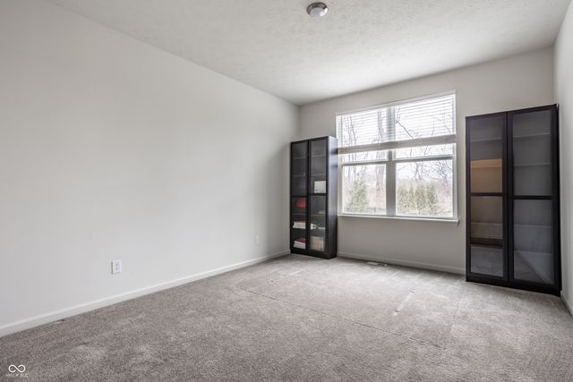 5622 Pecan Court, Noblesville, IN 46062