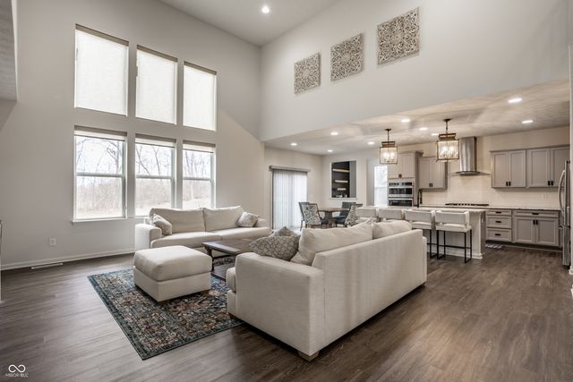 5622 Pecan Court, Noblesville, IN 46062