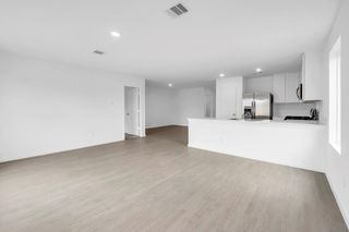 3622 Atlas Point Lane, Angleton, TX 77515