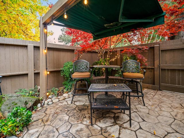 506 Elmhurst Cir, Sacramento, CA 95825