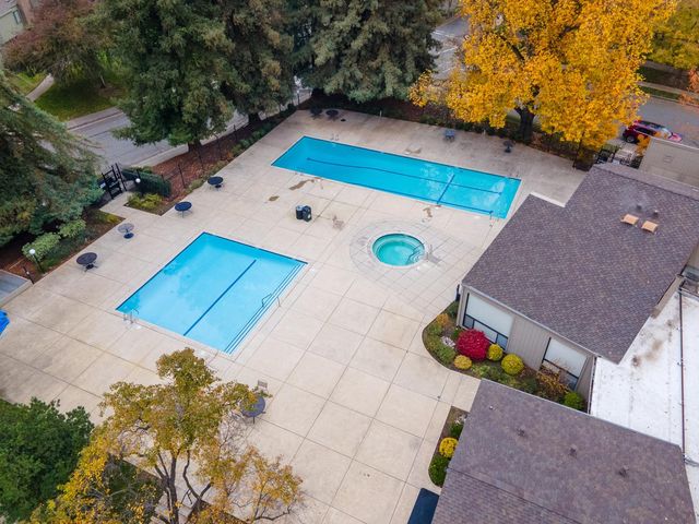 506 Elmhurst Cir, Sacramento, CA 95825