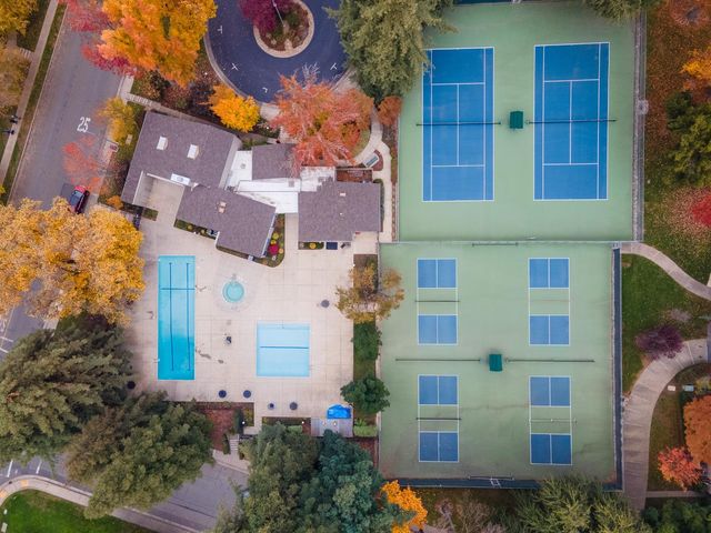 506 Elmhurst Cir, Sacramento, CA 95825