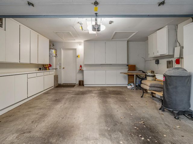 506 Elmhurst Cir, Sacramento, CA 95825