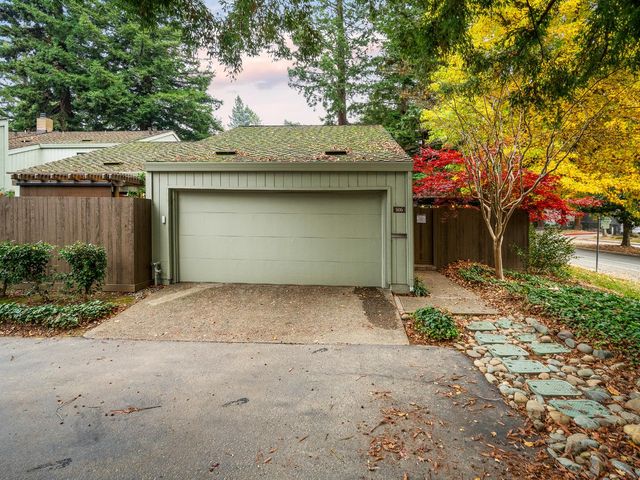 506 Elmhurst Cir, Sacramento, CA 95825
