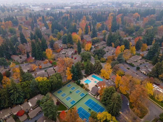 506 Elmhurst Cir, Sacramento, CA 95825