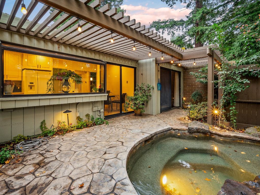 506 Elmhurst Cir, Sacramento, CA 95825