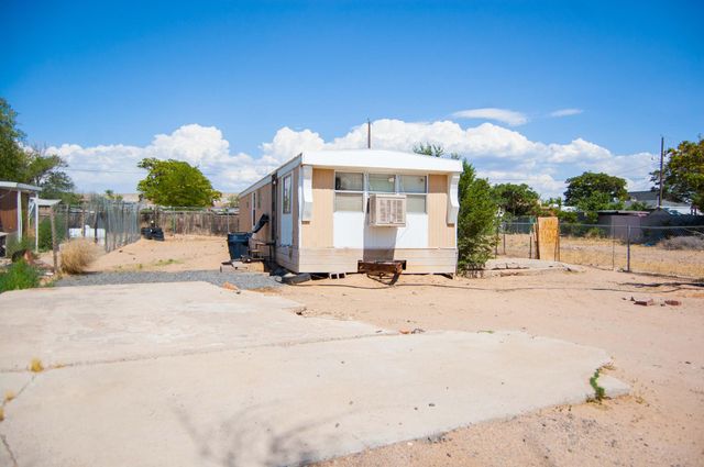 4004 Wallace Street SE, Albuquerque, NM 87105