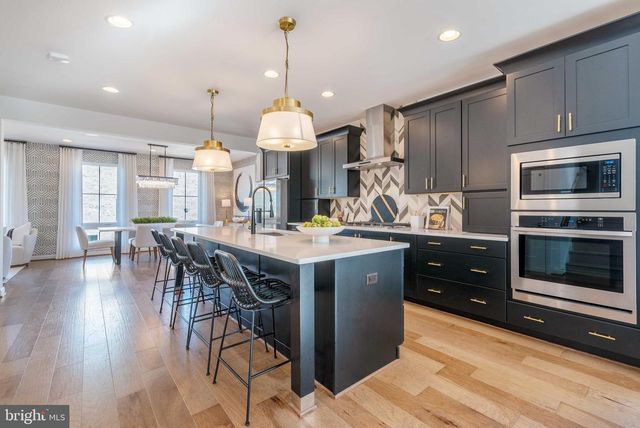 669 ANGELFISH WAY, Woodbridge, VA 22191