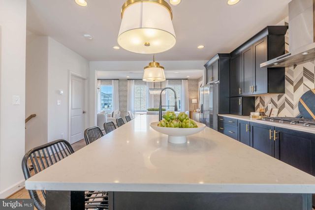 669 ANGELFISH WAY, Woodbridge, VA 22191