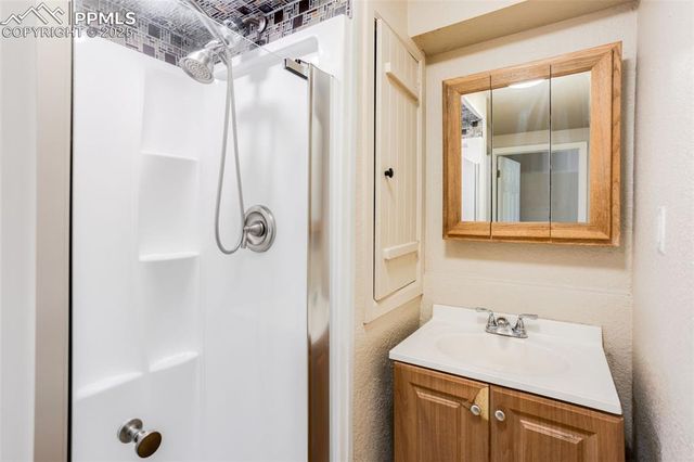 16685 Roller Coaster Road, Colorado Springs, CO 80921