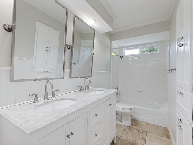 7010 San Mateo Boulevard, Dallas, TX 75223