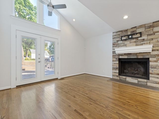 7010 San Mateo Boulevard, Dallas, TX 75223