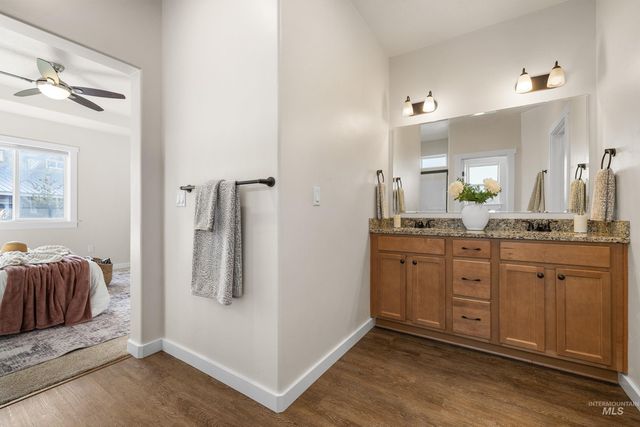 5685 W Song Sparrow St, Boise, ID 83714