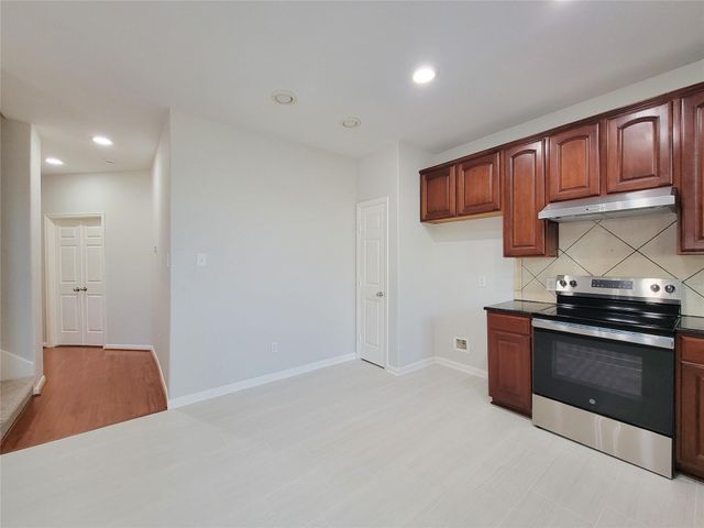 7243 Crimson Sky Drive, Houston, TX 77083