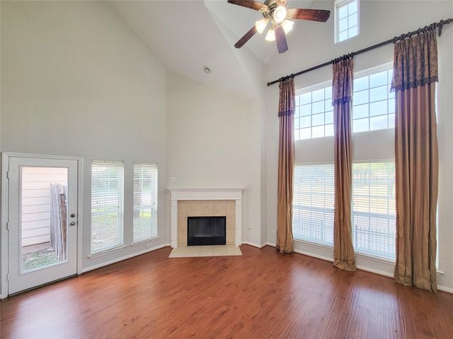 7243 Crimson Sky Drive, Houston, TX 77083