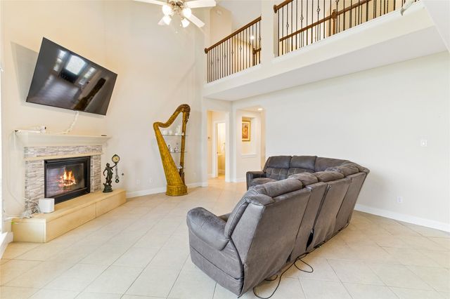 308 Bentside Place, Clute, TX 77531