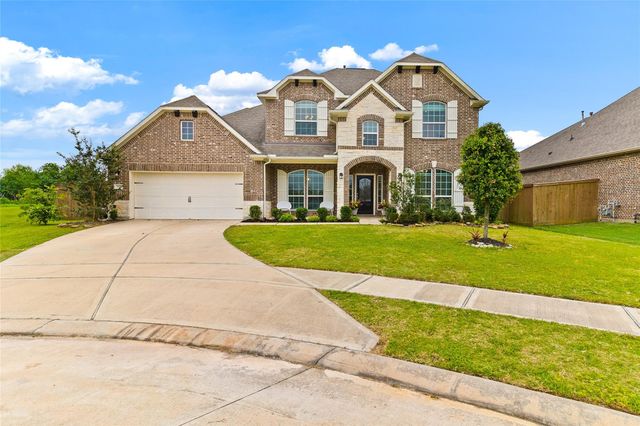 308 Bentside Place, Clute, TX 77531