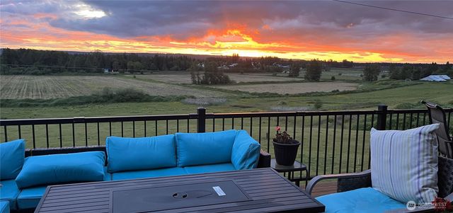 9410 76th Avenue NE, Marysville, WA 98270