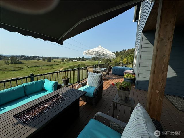 9410 76th Avenue NE, Marysville, WA 98270