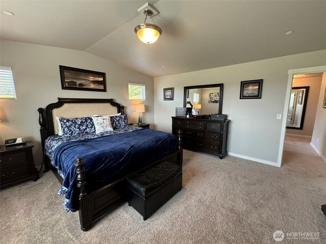 9410 76th Avenue NE, Marysville, WA 98270