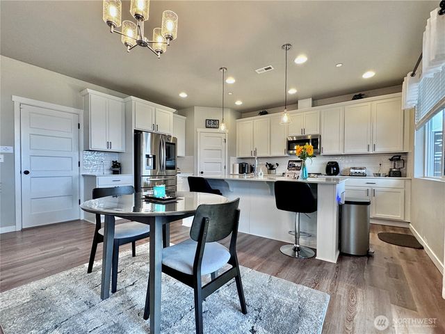 9410 76th Avenue NE, Marysville, WA 98270