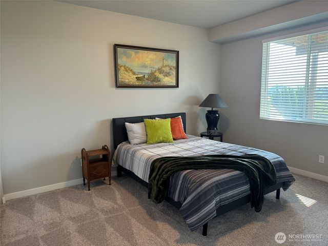 9410 76th Avenue NE, Marysville, WA 98270