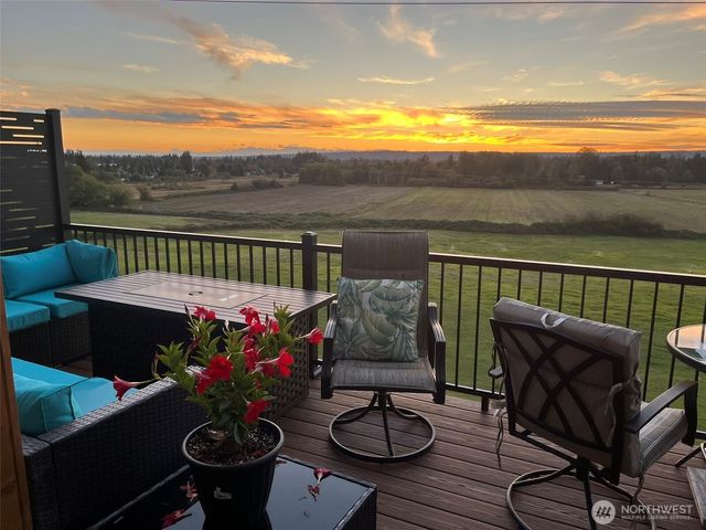 9410 76th Avenue NE, Marysville, WA 98270