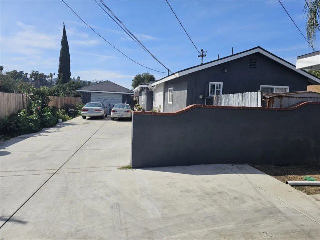 1423 S Hamilton Boulevard, Pomona, CA 91766
