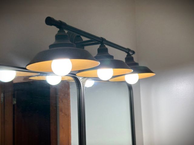 212 Austin Cir, Livingston, TN 38570