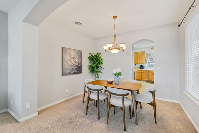 10001 Silver Legend Ct, Sacramento, CA 95829