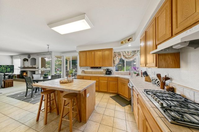 10001 Silver Legend Ct, Sacramento, CA 95829