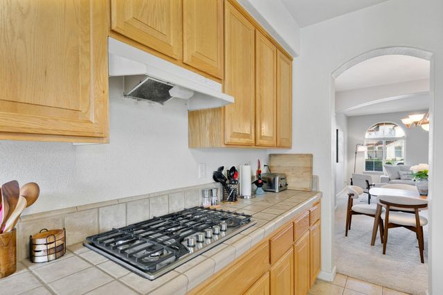 10001 Silver Legend Ct, Sacramento, CA 95829