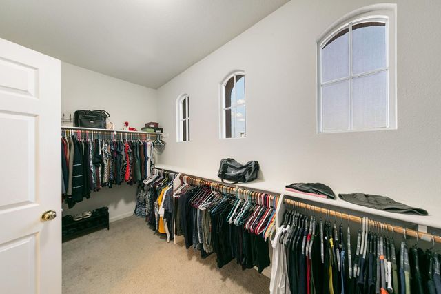10001 Silver Legend Ct, Sacramento, CA 95829