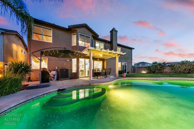 10001 Silver Legend Ct, Sacramento, CA 95829