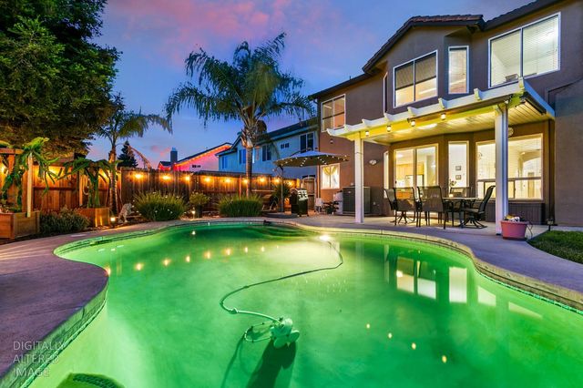 10001 Silver Legend Ct, Sacramento, CA 95829