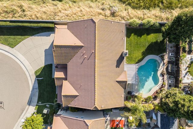 10001 Silver Legend Ct, Sacramento, CA 95829