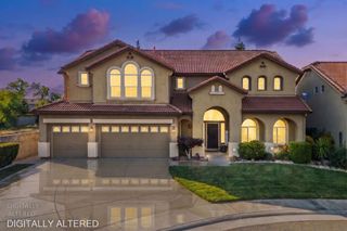 10001 Silver Legend Ct, Sacramento, CA 95829