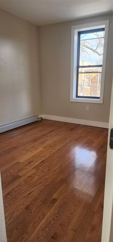 106-47 Sutphin Boulevard 2R, Jamaica, NY 11435
