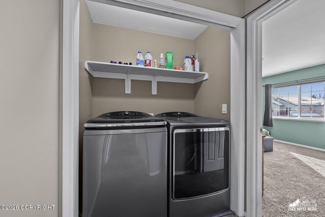 2005 Casey Cusack Loop, Anchorage, AK 99515